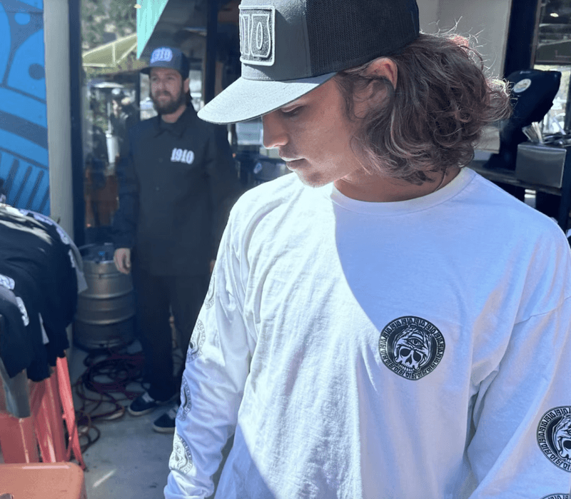 1910 New Holder Longsleeve